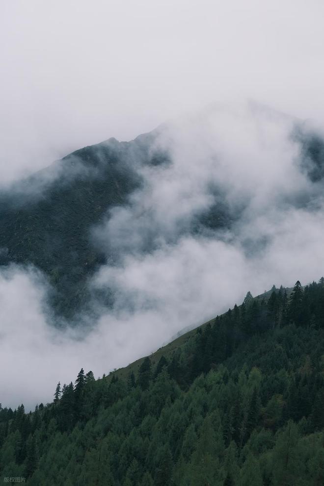 穿毕徒步地理手册：沉浸式穿越神山秘境冰球突破游戏此生必走！收好四姑娘山长(图4)