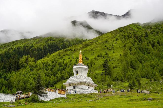 穿毕徒步地理手册：沉浸式穿越神山秘境冰球突破游戏此生必走！收好四姑娘山长(图10)
