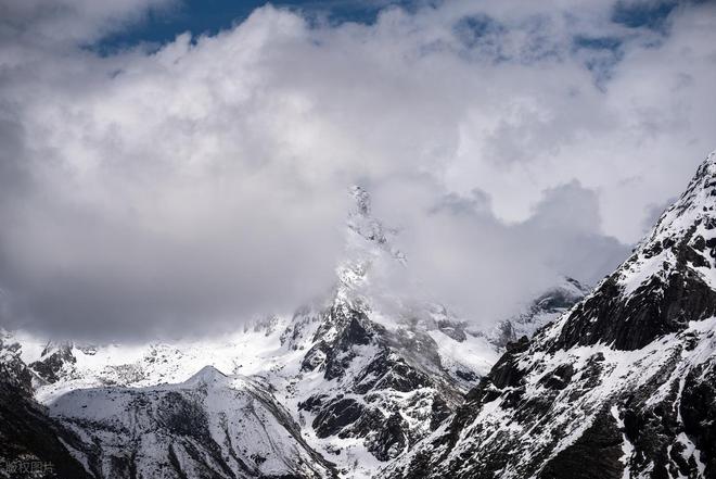 穿毕徒步地理手册：沉浸式穿越神山秘境冰球突破游戏此生必走！收好四姑娘山长(图14)